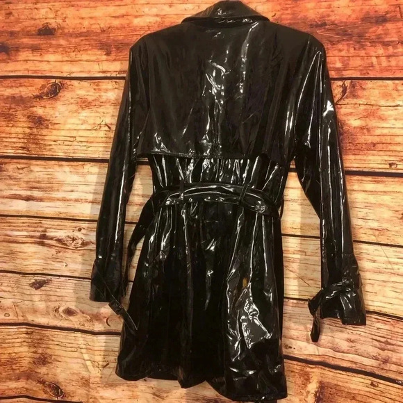 High Shine Jacket - Picture 15 of 16